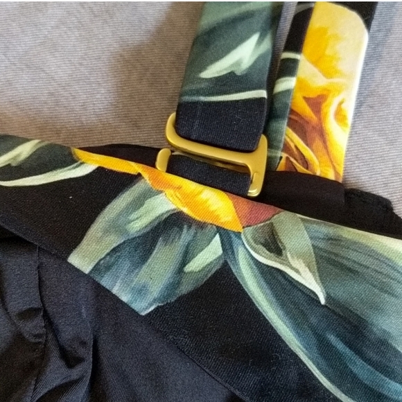 WeWoreWhat Sorrento Top Riviera Bottom Bikini Set Black Rose - Picture 14 of 14